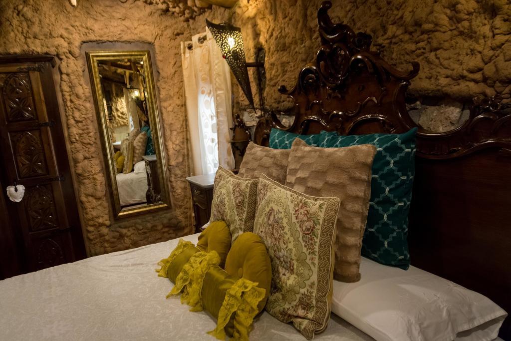Cal Ganso Encantat Albinyana Zimmer foto
